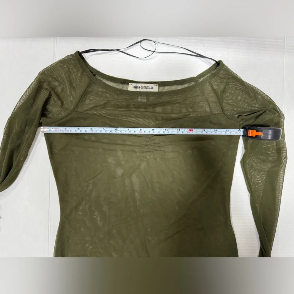 Urban Outfitters Olive Mesh Long Sleeve Blouse NWOT Sz M - Picture 8 of 14